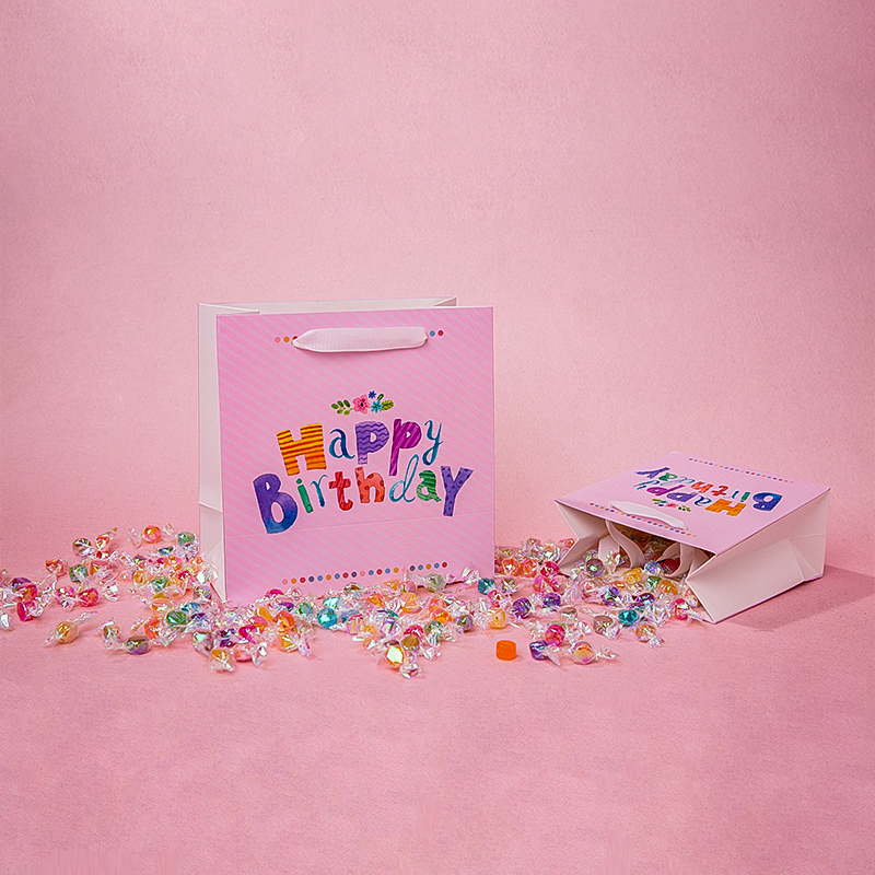 Pink happy birthday gift paper bag for kids